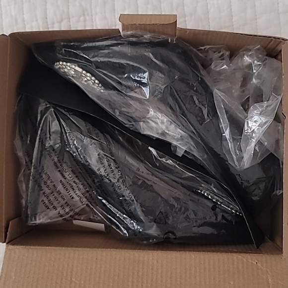 Mango Heels - Picture 12 of 13